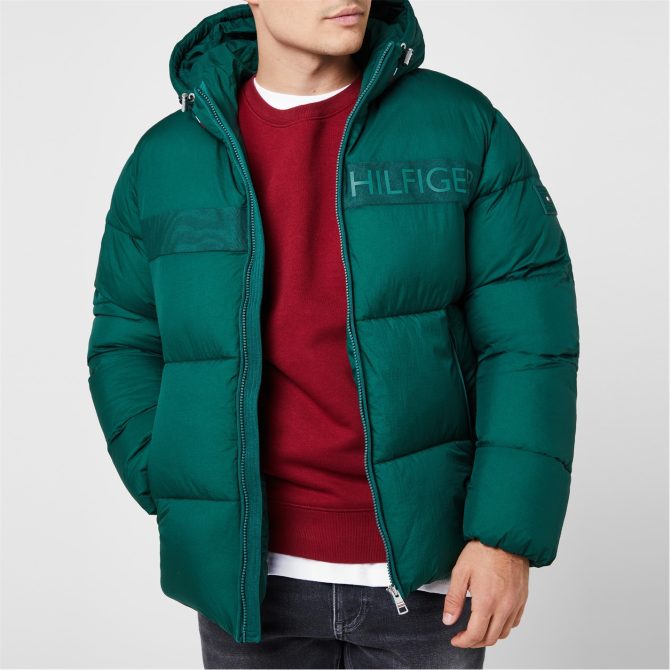 Tommy Hilfiger High Loft Puffer Jacket Trend Model - Image 2