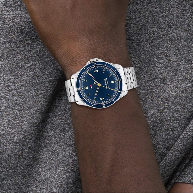 Tommy Hilfiger Gents Watch Sale Merchandise - Image 4