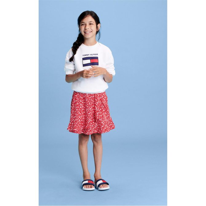 Fun Graphic Sweatshirt Tommy Hilfiger Shoping Model - Image 2
