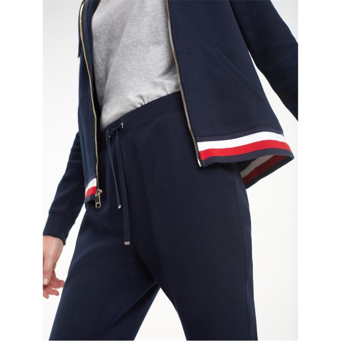 Heritage Zip Hoodie Tommy Hilfiger Shoping Model - Image 7
