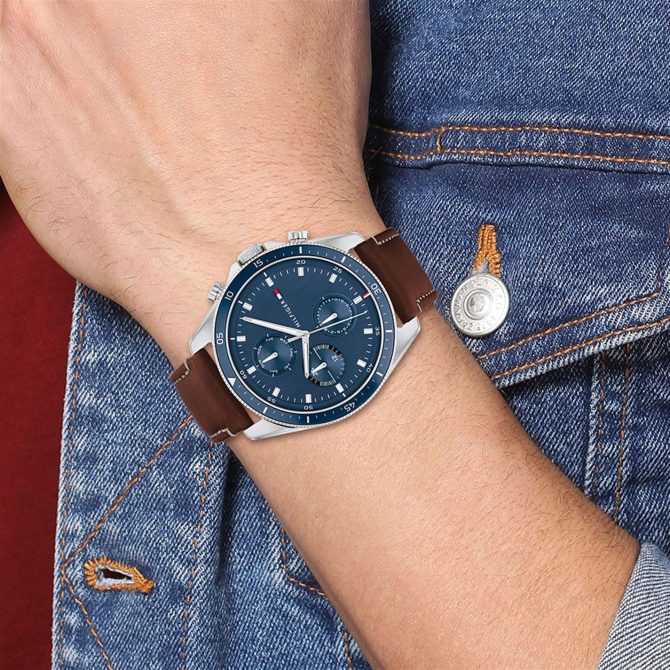 Gents Stainless Steel Brown Leather Strap Watch Tommy Hilfiger Affordable Price - Image 4